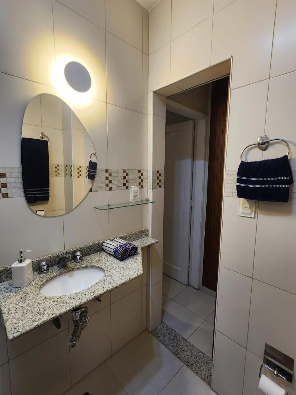 Em Copacabana Apartamento *